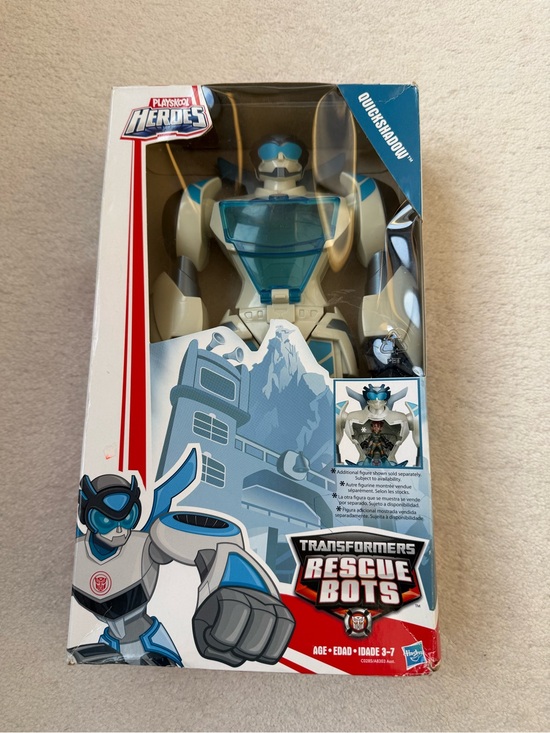 Other - BNIB Vintage Transformers Rescue Bots Quick shadow